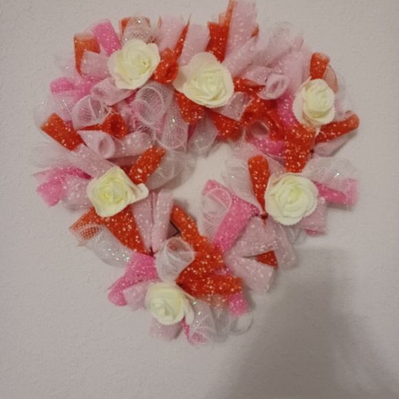 Wreaths - Picture 1 of 7